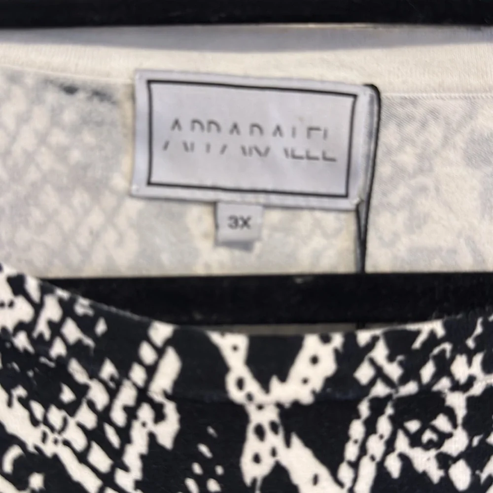 Apparalel knit top - Picture 2 of 5